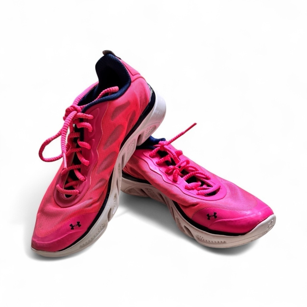 Under Armour Spine Running Shoes Women’s 7.5 Pink Black White Athletic Sneakers